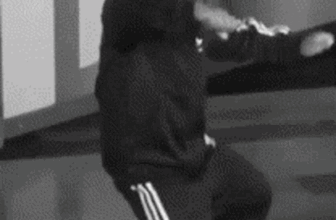 9 simple strategies for holiday eating (without all the stress)