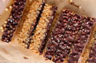 Peanut Butter Chocolate Puff Bars (Better Than Any Cereal Bar!)